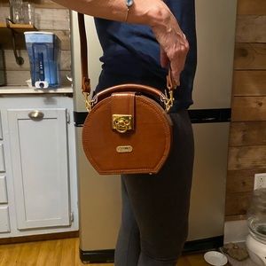 Vintage Round Bag